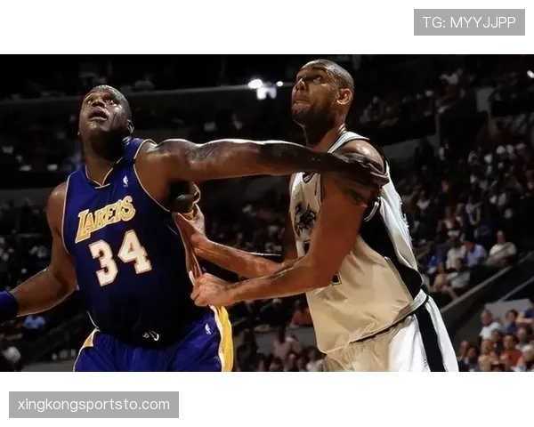 比尔·拉塞尔：护框主导胜过张伯伦得分