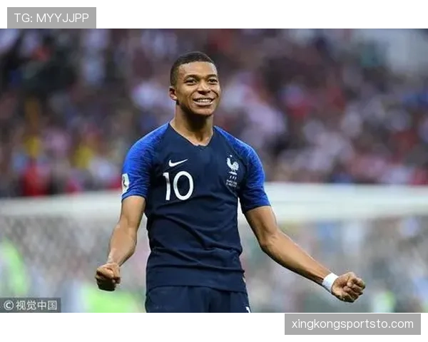 努涅斯与姆巴佩终结方式及战术角色对比分析